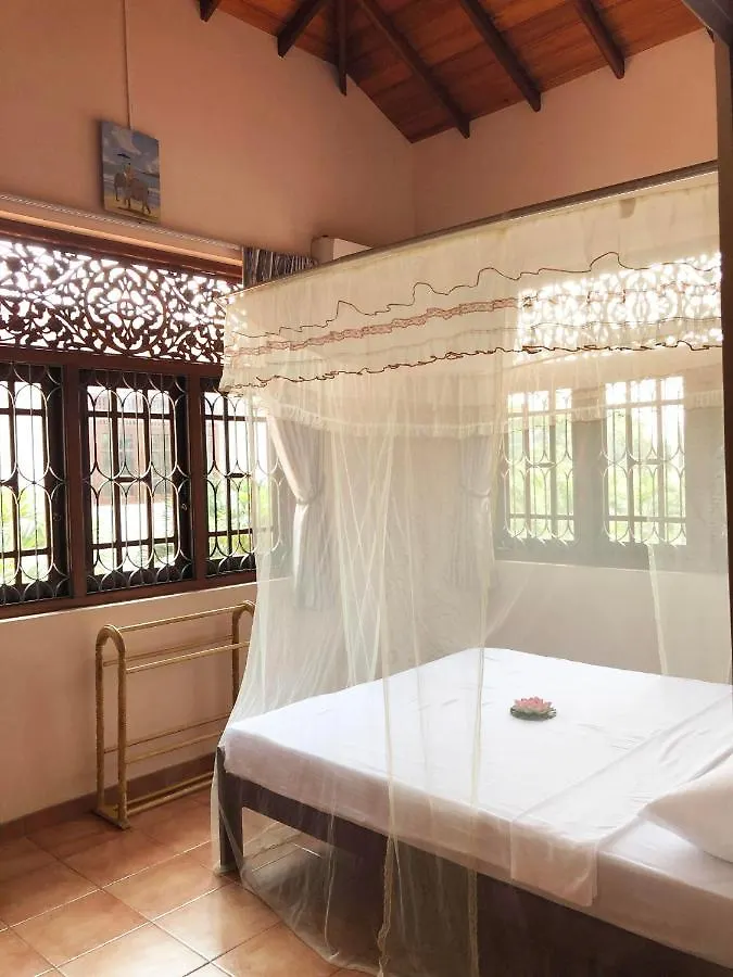 Dutch Palm Villa Negombo Guest house